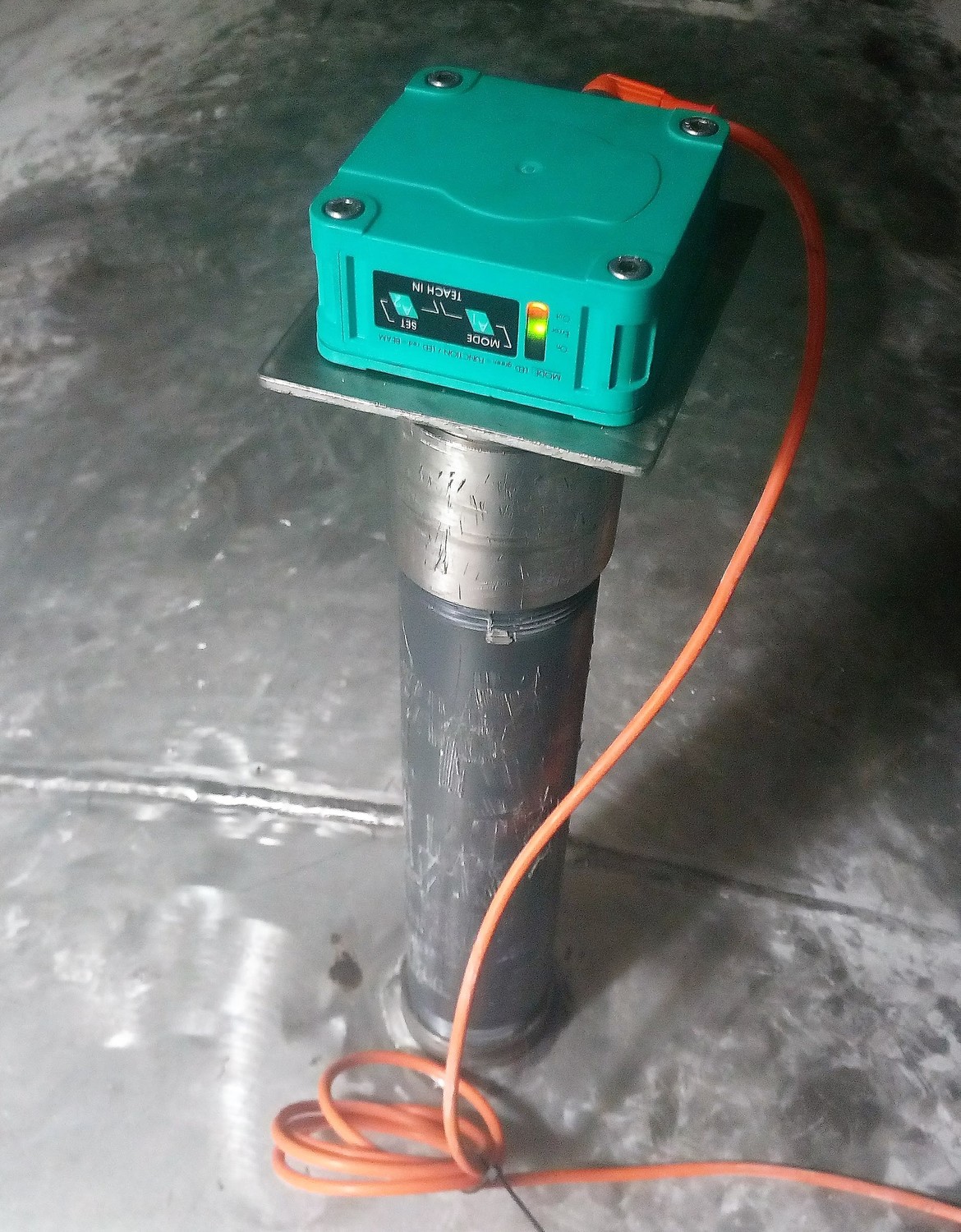 External view of the installed sensor